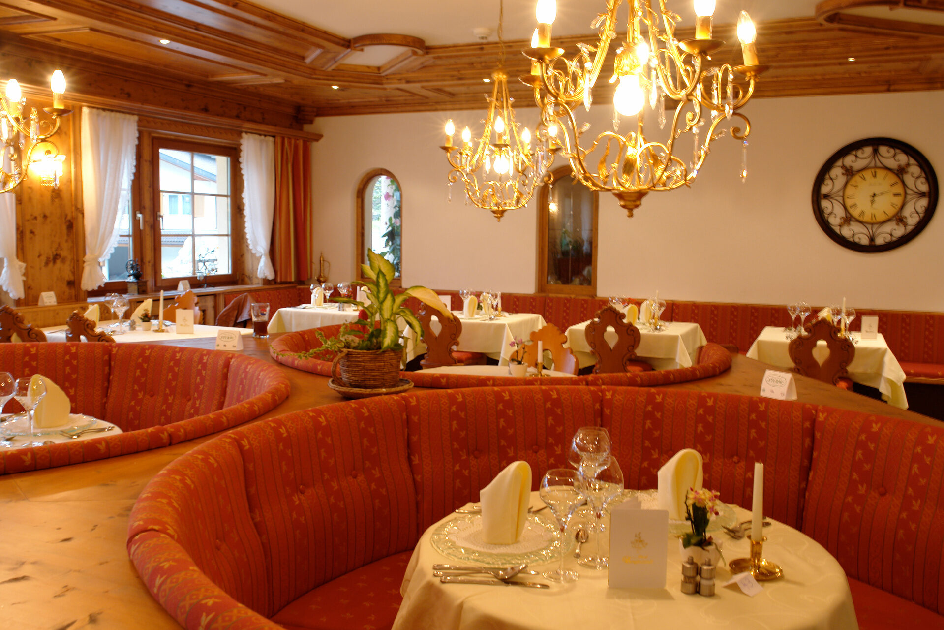 Restaurant & Terrasse Hotels Montafon Vorarlberg Silbertal 4-Sterne